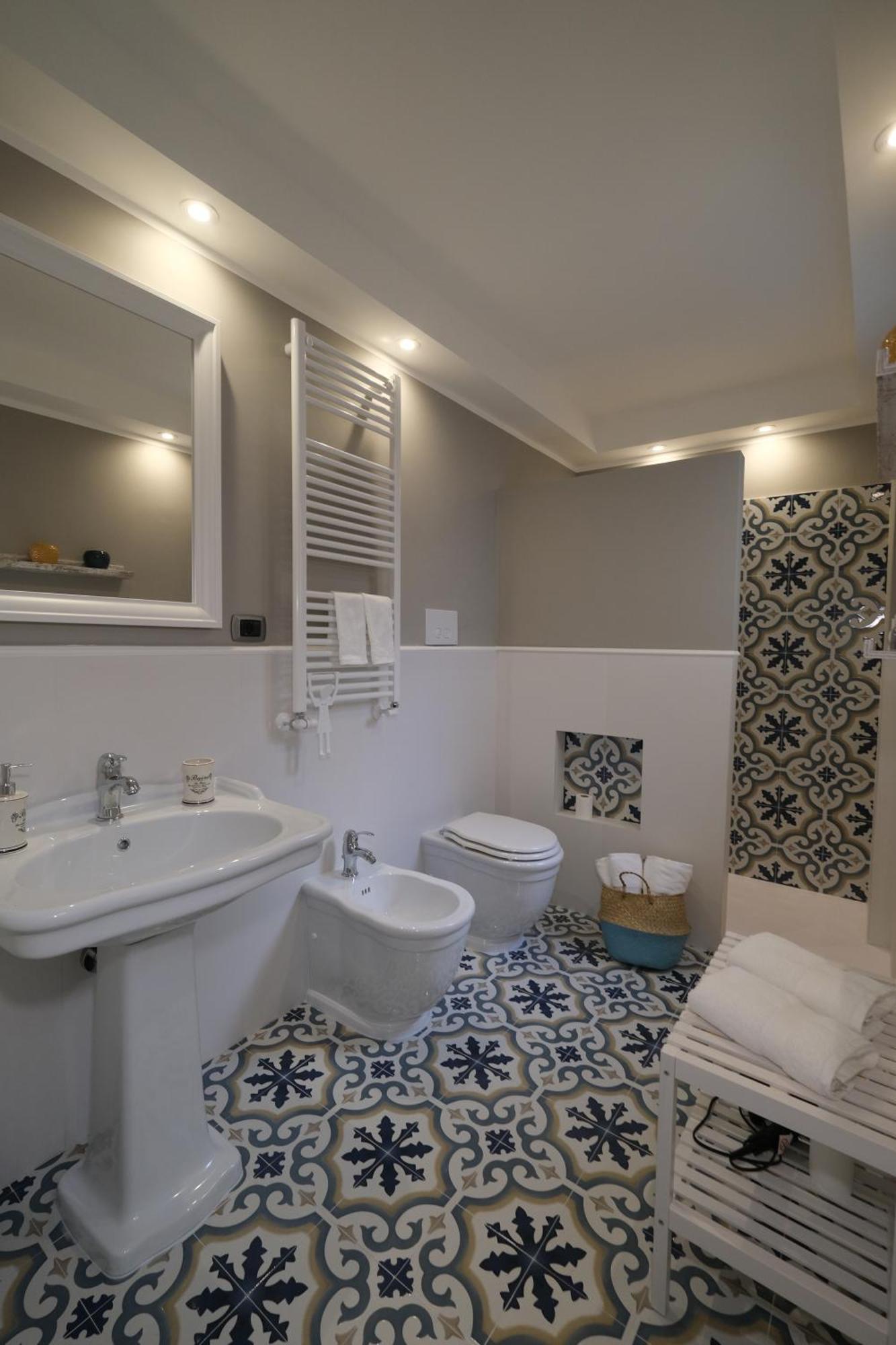 Il Poggiolo Fiorito Hotel ตารันโต ภายนอก รูปภาพ