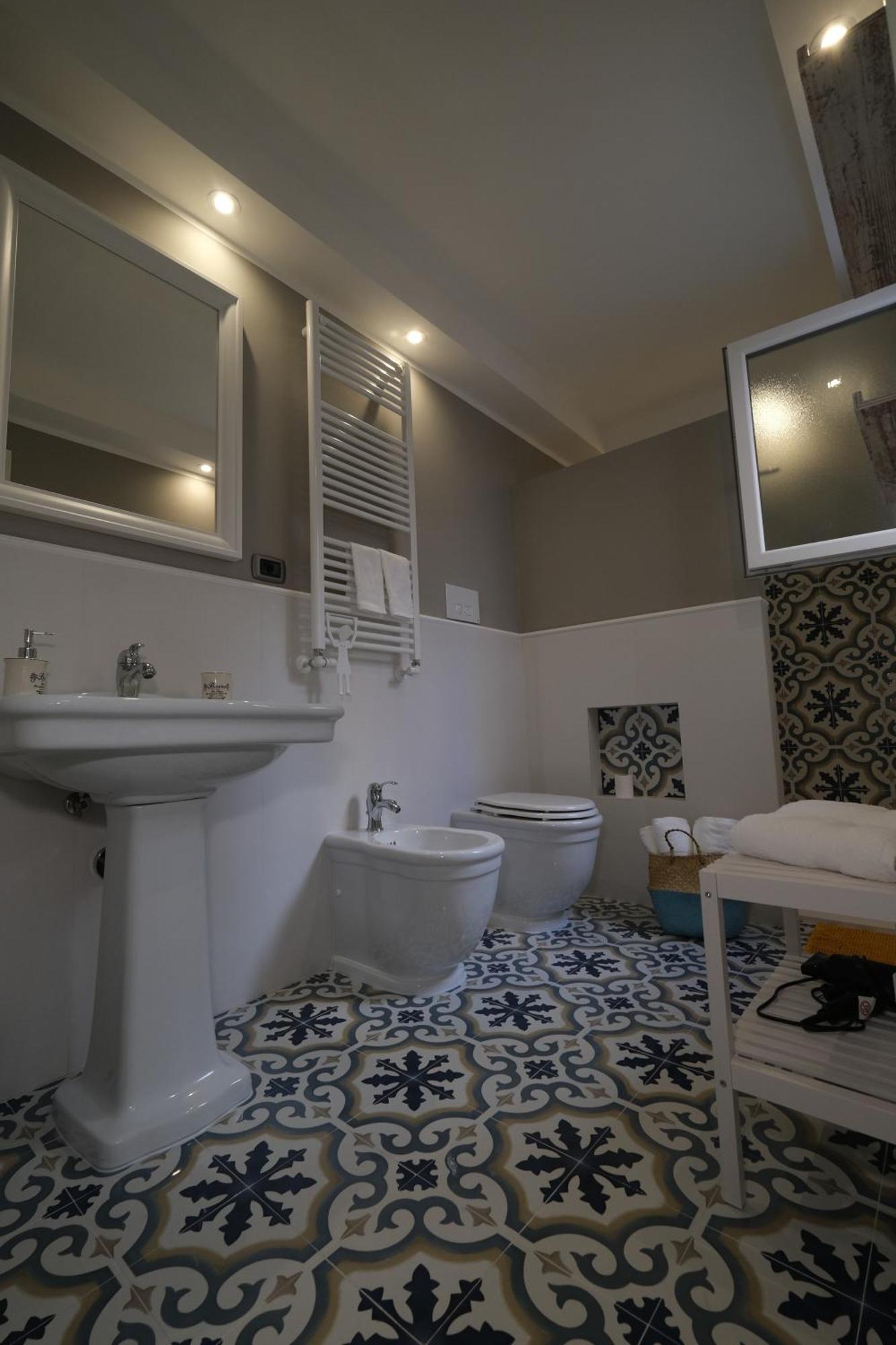 Il Poggiolo Fiorito Hotel ตารันโต ภายนอก รูปภาพ