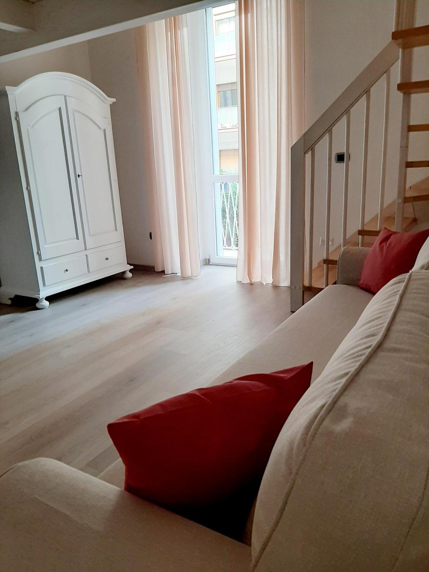 Il Poggiolo Fiorito Hotel ตารันโต ภายนอก รูปภาพ